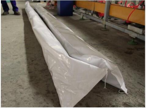 PVC pipe bundle forming and packing by bags